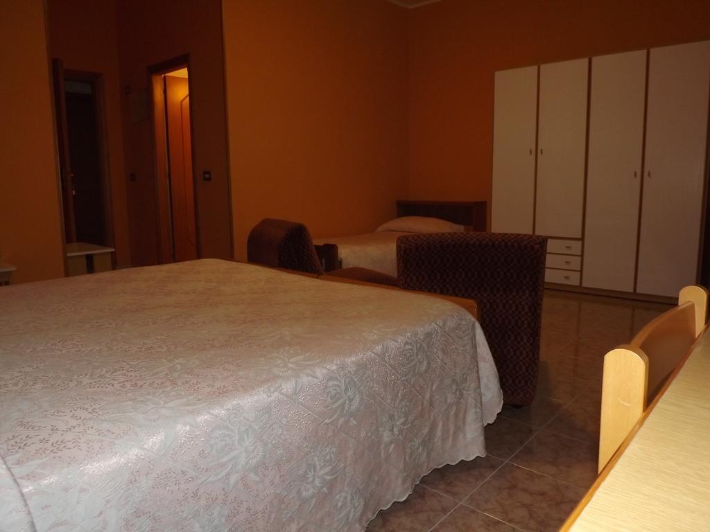 Hotel Cristina Chianciano Terme Ruang foto