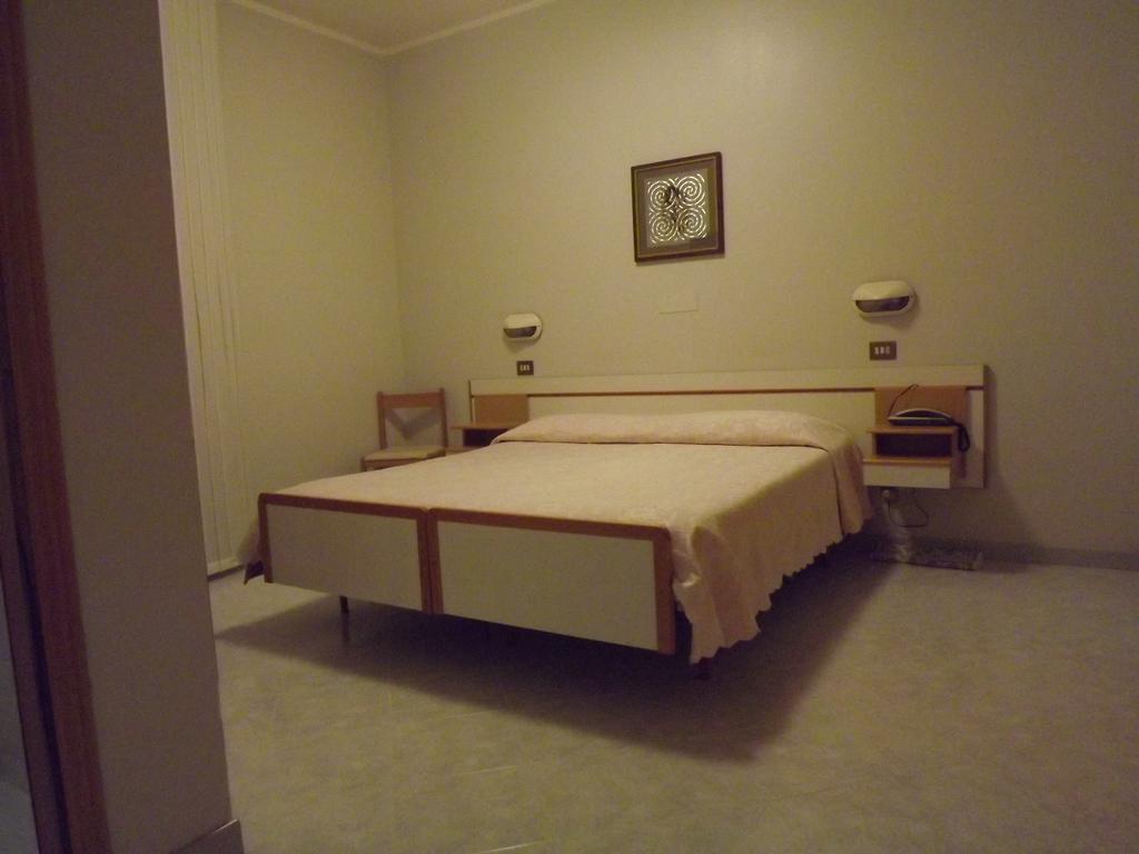 Hotel Cristina Chianciano Terme Ruang foto